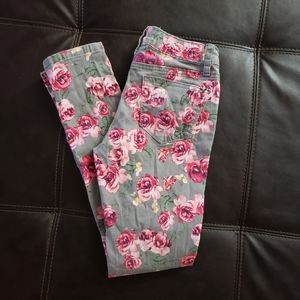Vigoss Rose Pattern Skinny Jeans